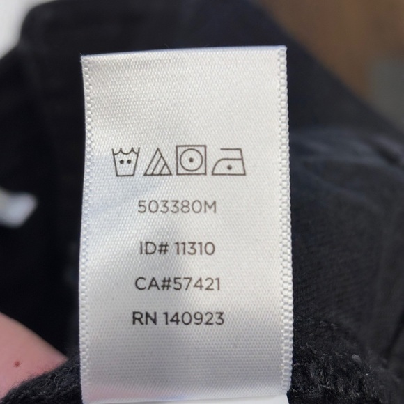 LOFT Flare Crop Black Fray Button Apron Nautical Jeans 2/26 - Picture 6 of 8